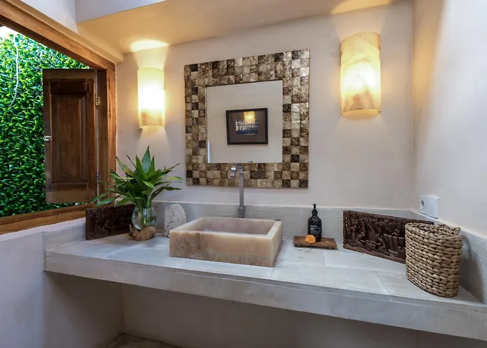 Villa Saffira Seminyak Villa